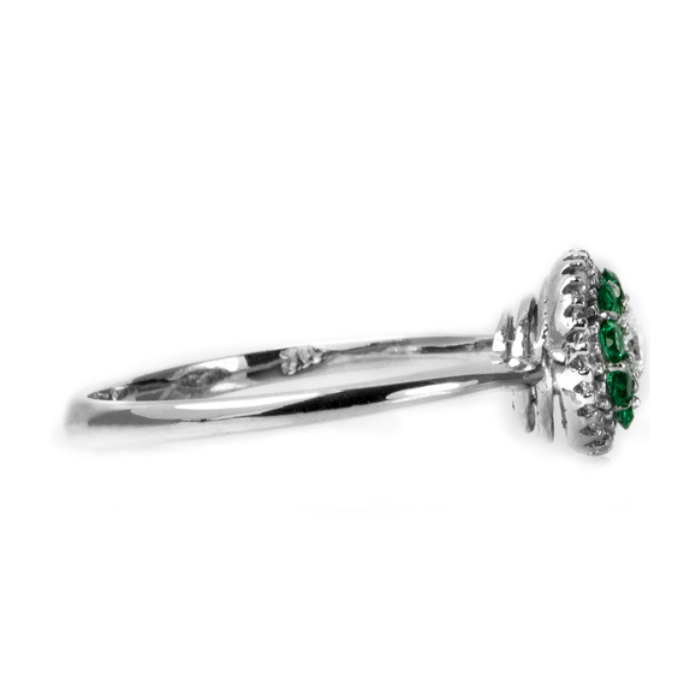 Anillo de compromiso | Elegancia y Brillo en Joyería Impegno