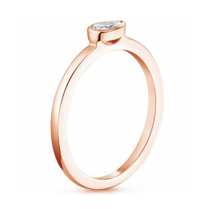 Anillo de compromiso | Elegancia y Brillo en Joyería Impegno