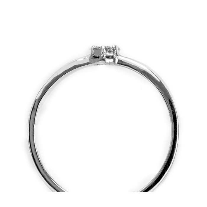 Anillo de compromiso | Elegancia y Brillo en Joyería Impegno