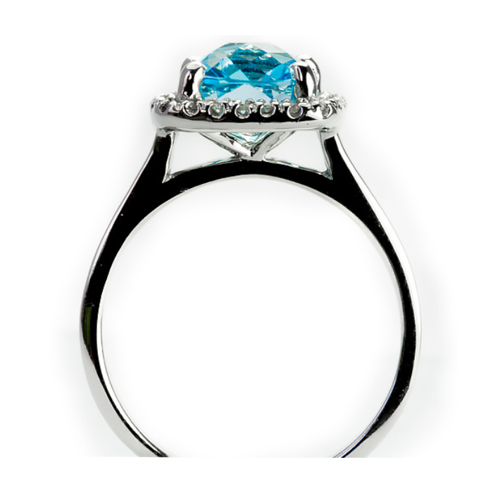 Anillo de compromiso con diamantes y topacio - Elegancia y calidad