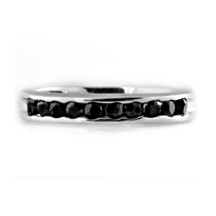 Anillo de Matrimonio | Elegancia y Brillo en Joyería Impegno