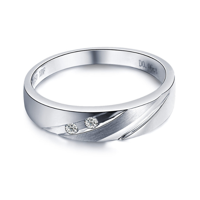 Anillo de Matrimonio | Elegancia y Brillo en Joyería Impegno