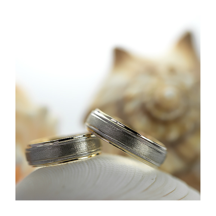 Anillo de Matrimonio | Elegancia y Brillo en Joyería Impegno