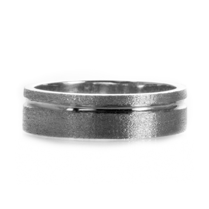 Anillo de Matrimonio | Elegancia y Brillo en Joyería Impegno