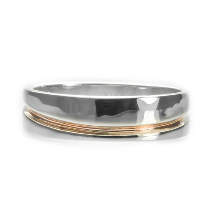 Anillo de Matrimonio | Elegancia y Brillo en Joyería Impegno