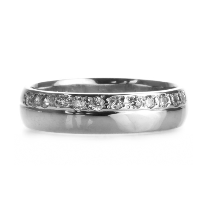 Anillo de Matrimonio | Elegancia y Brillo en Joyería Impegno
