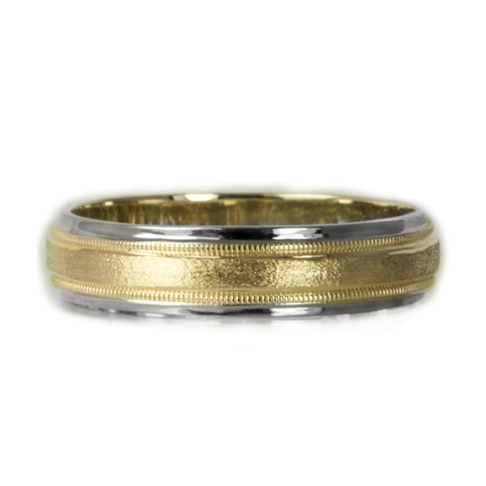 Anillo de Matrimonio | Elegancia y Brillo en Joyería Impegno