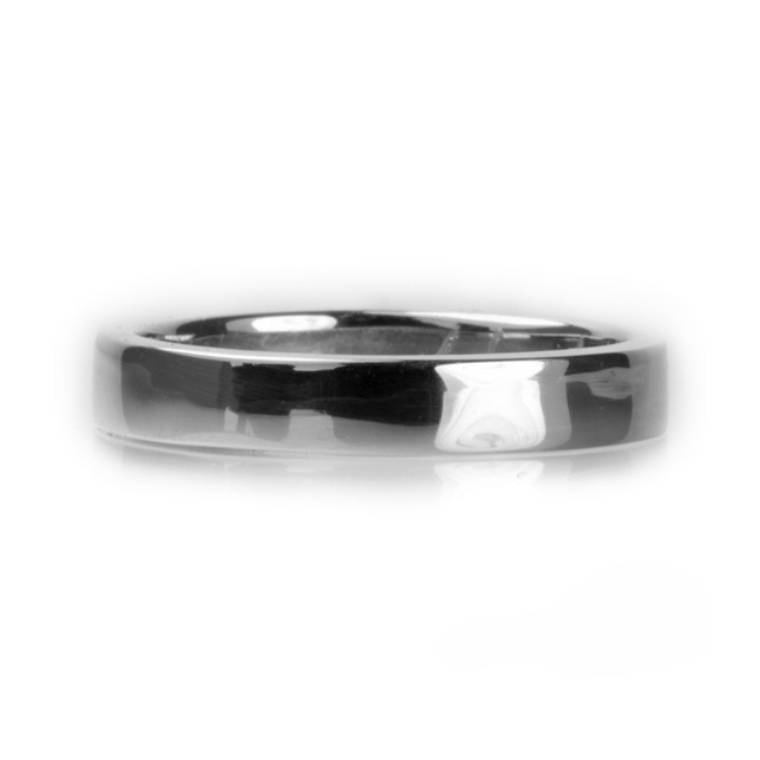 Anillo de Matrimonio | Elegancia y Brillo en Joyería Impegno