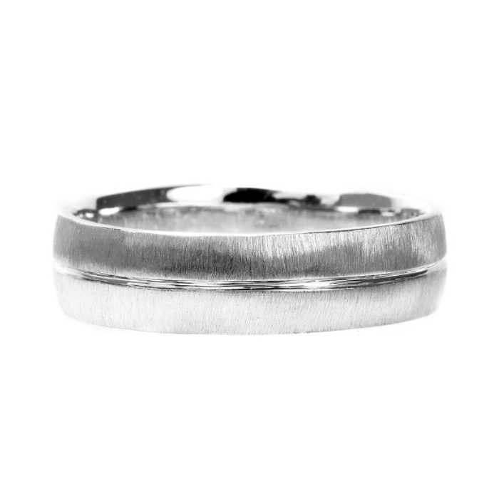 Anillo de Matrimonio | Elegancia y Brillo en Joyería Impegno