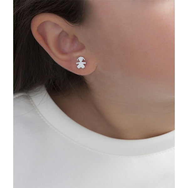 PMG004 Aretes figura de niña base Blanca